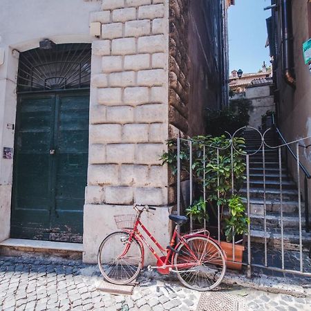 Apartament La Vetrina, The Renaissance Charme Of Piazza Navona Rzym Zewnętrze zdjęcie